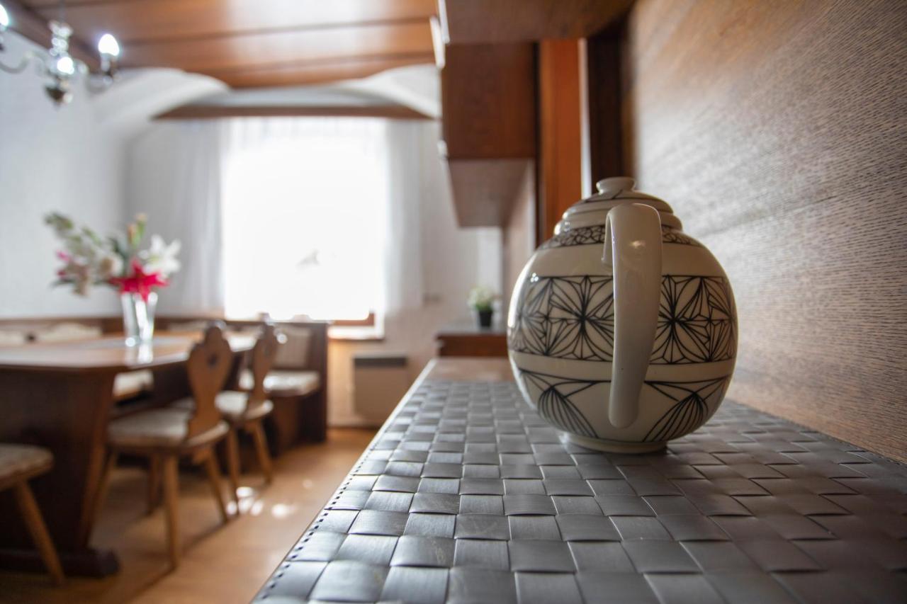 Traditional Old Town Apartment هول ان تيرول المظهر الخارجي الصورة