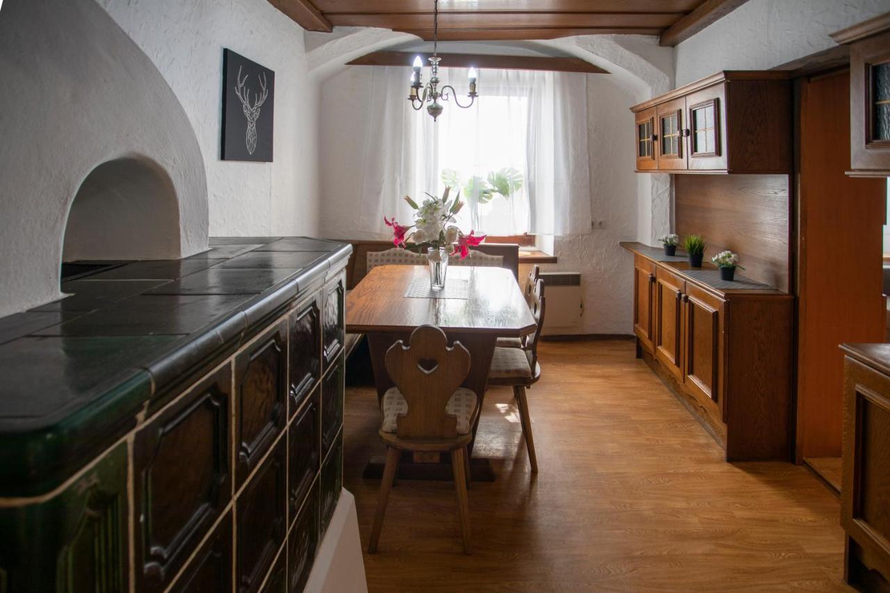 Traditional Old Town Apartment هول ان تيرول المظهر الخارجي الصورة